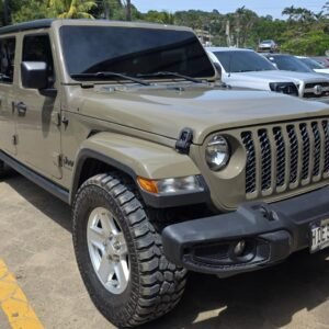 🏕️ Jeep Gladiator